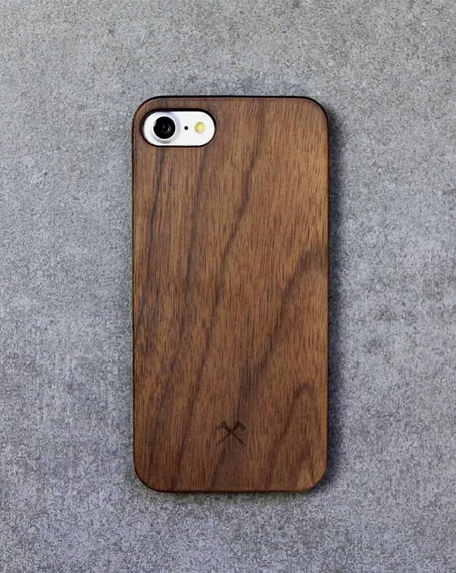 Étui pour iPhone en bois