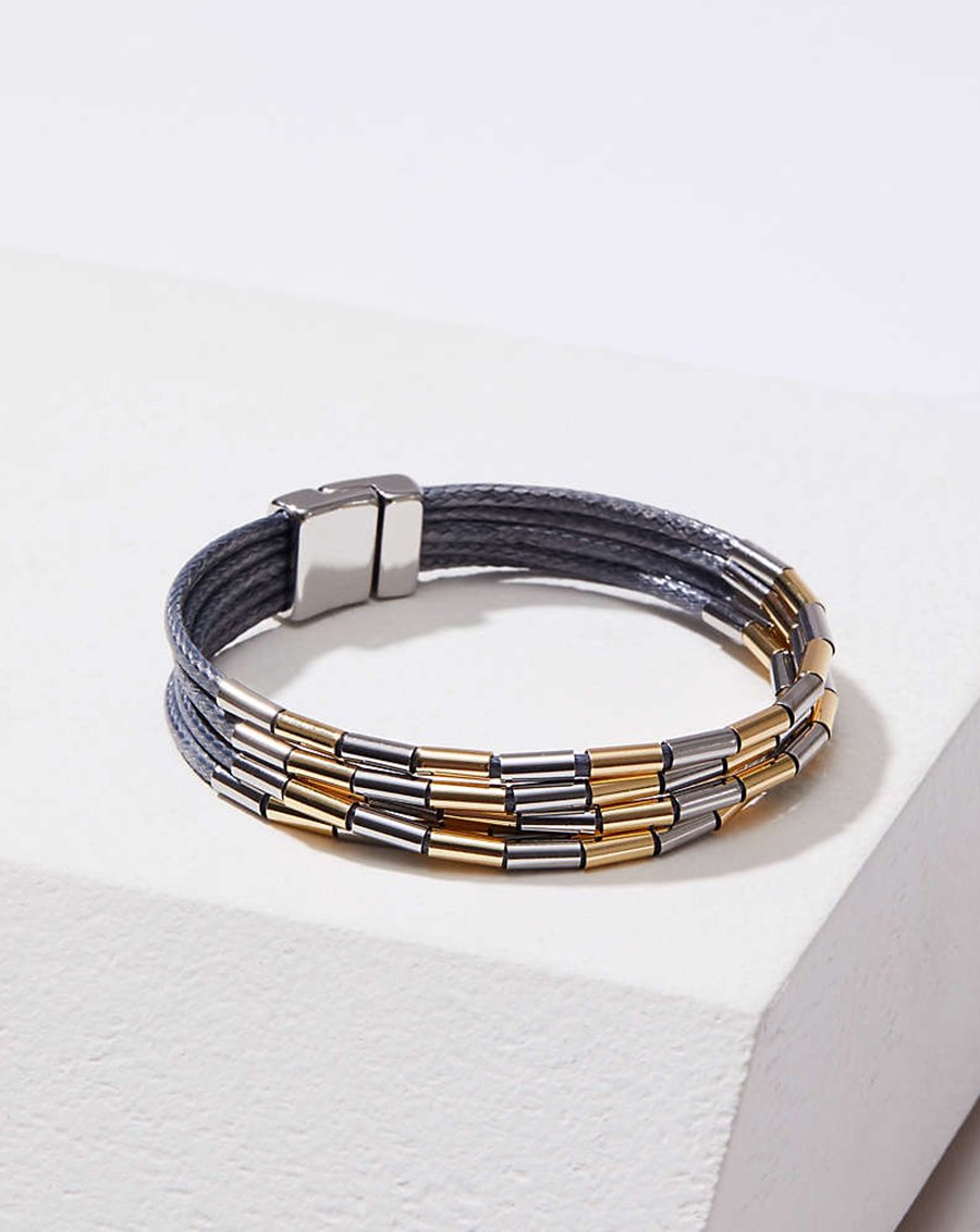 Boucles d’oreilles créoles géométriques